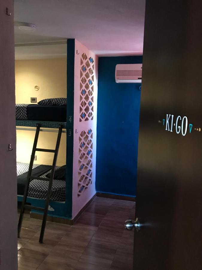 Venado 28 Hostel Cancun Exterior photo
